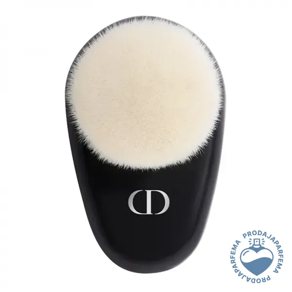 Proizvod - Dior Backstage Face Brush N°18